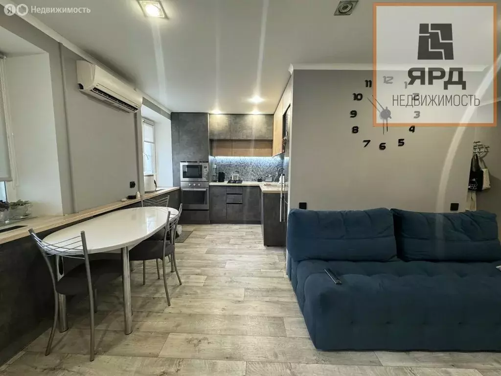 3-комнатная квартира: Таганрог, улица Чехова, 271 (55 м) - Фото 1