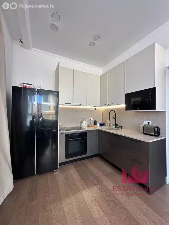 3-комнатная квартира: Москва, улица Мустая Карима, 12 (57.1 м) - Фото 2