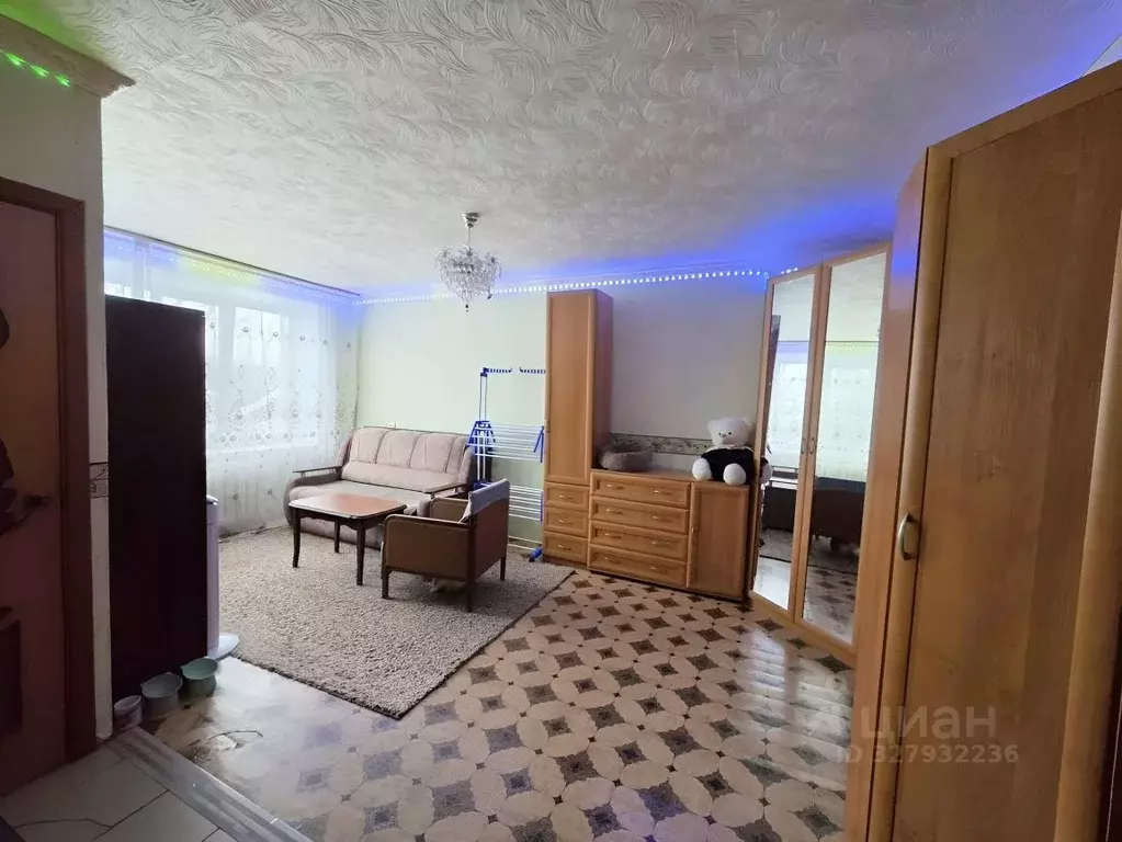 2-к кв. Ленинградская область, Кириши ул. Мира, 27 (43.0 м) - Фото 2