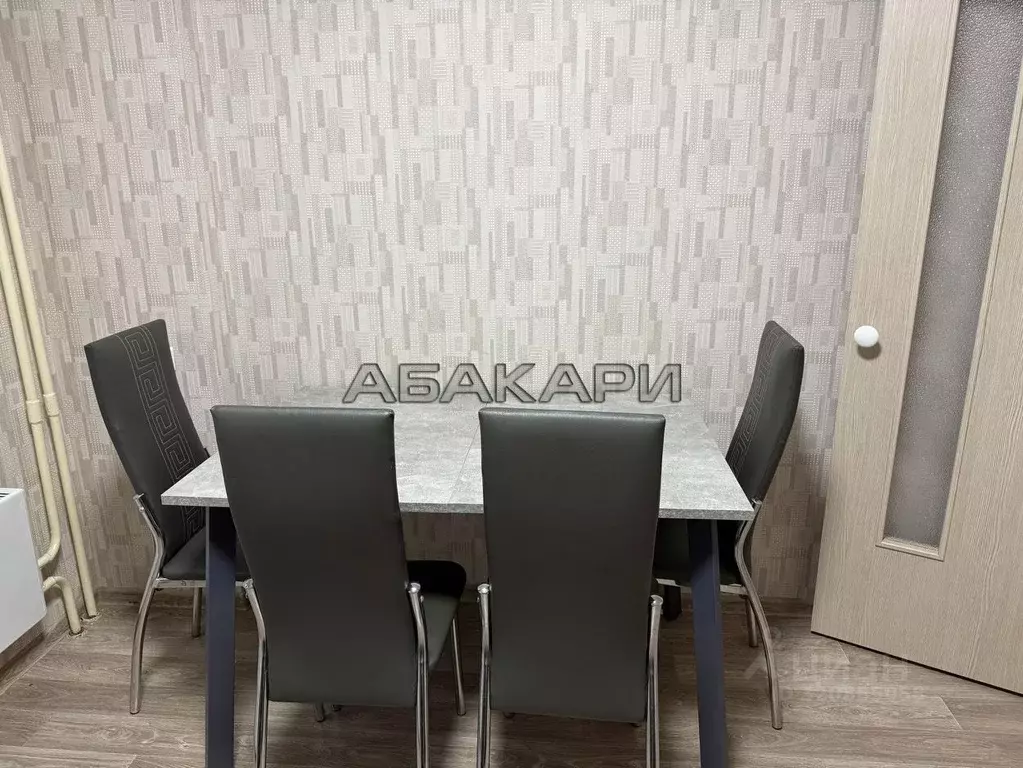 2-к кв. Красноярский край, Красноярск ул. Светлова, 40 (65.0 м) - Фото 1