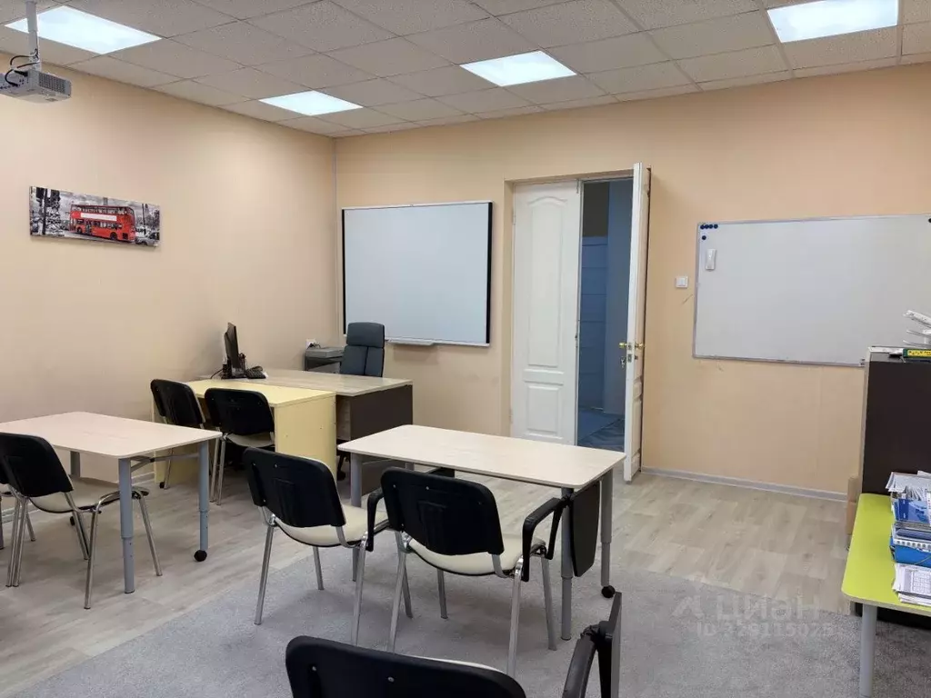 Помещение свободного назначения в Ямало-Ненецкий АО, Тарко-Сале ... - Фото 2