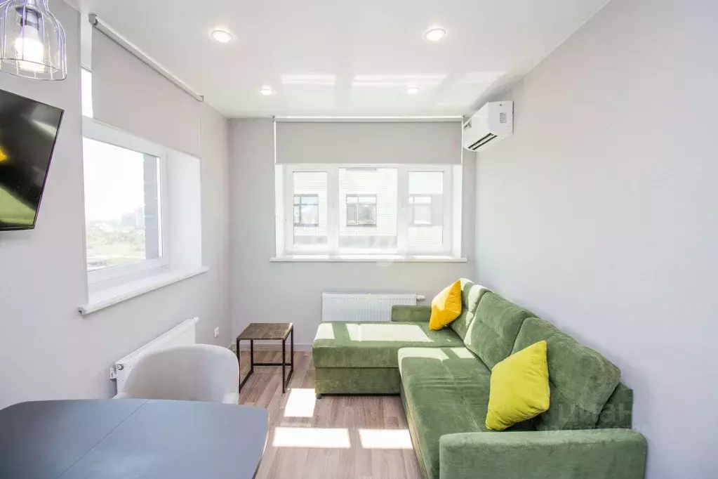 1-к кв. Тюменская область, Тюмень ул. Первооткрывателей, 10 (35.5 м) - Фото 1