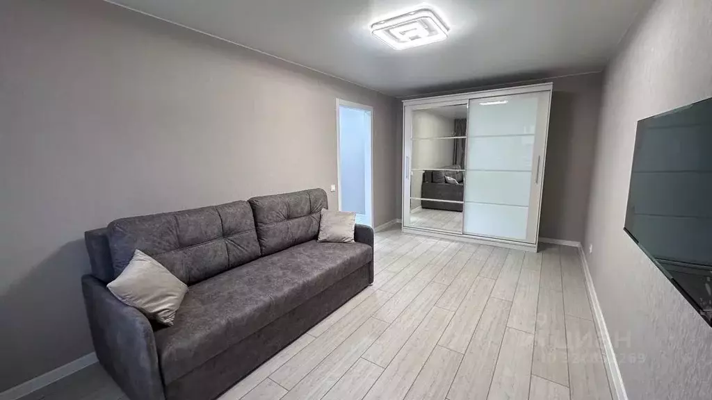 1-к кв. Волгоградская область, Волгоград ул. Хользунова, 36/5 (37.0 м) - Фото 1