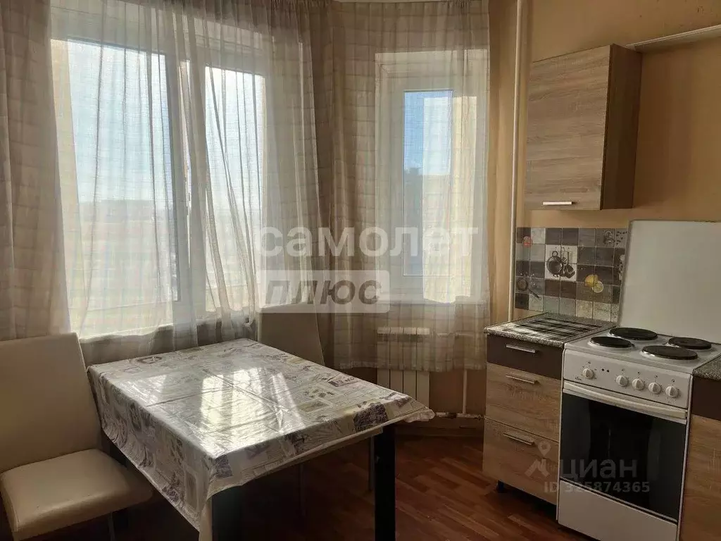 2-к кв. Курская область, Курск просп. Победы, 28а (56.0 м) - Фото 1