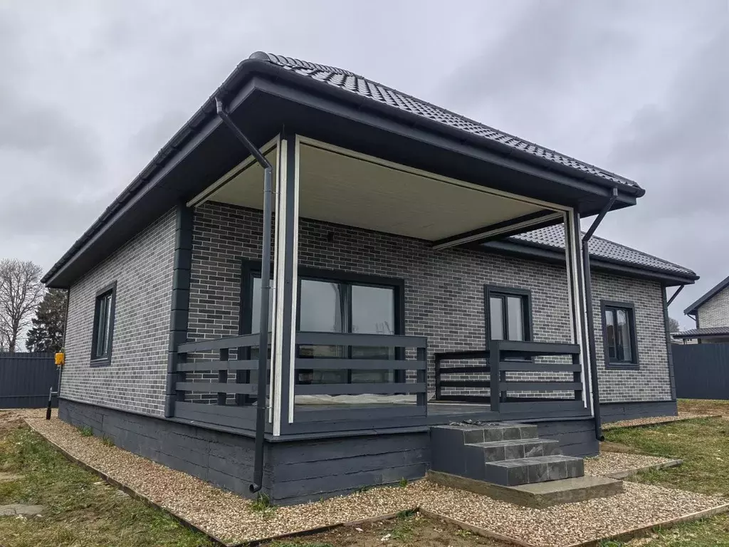 Дом в Калужская область, Боровский муниципальный округ, Совьяки с/пос, ... - Фото 1