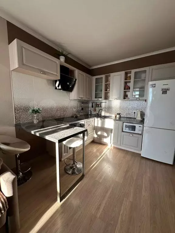 1-к. квартира, 40,8 м, 14/18 эт. - Фото 1