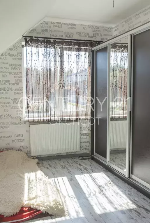 Дом в Калининградская область, Калининград Челюскинская ул., 47 (390 ... - Фото 1