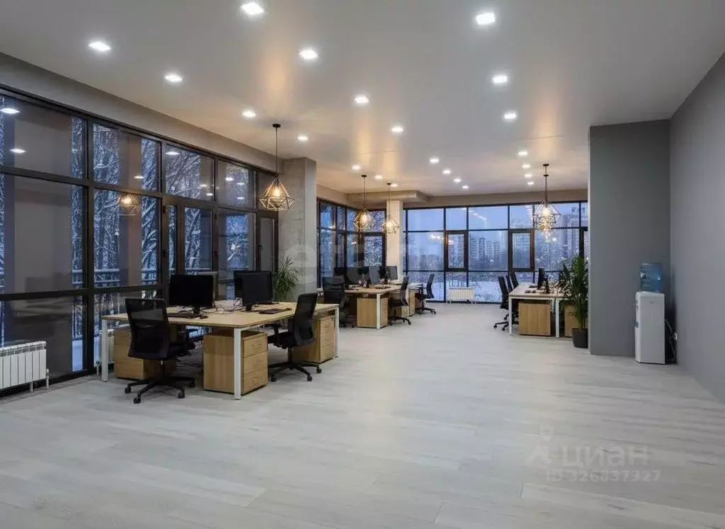 Офис в Татарстан, Казань просп. Победы, 87А (70 м) - Фото 1