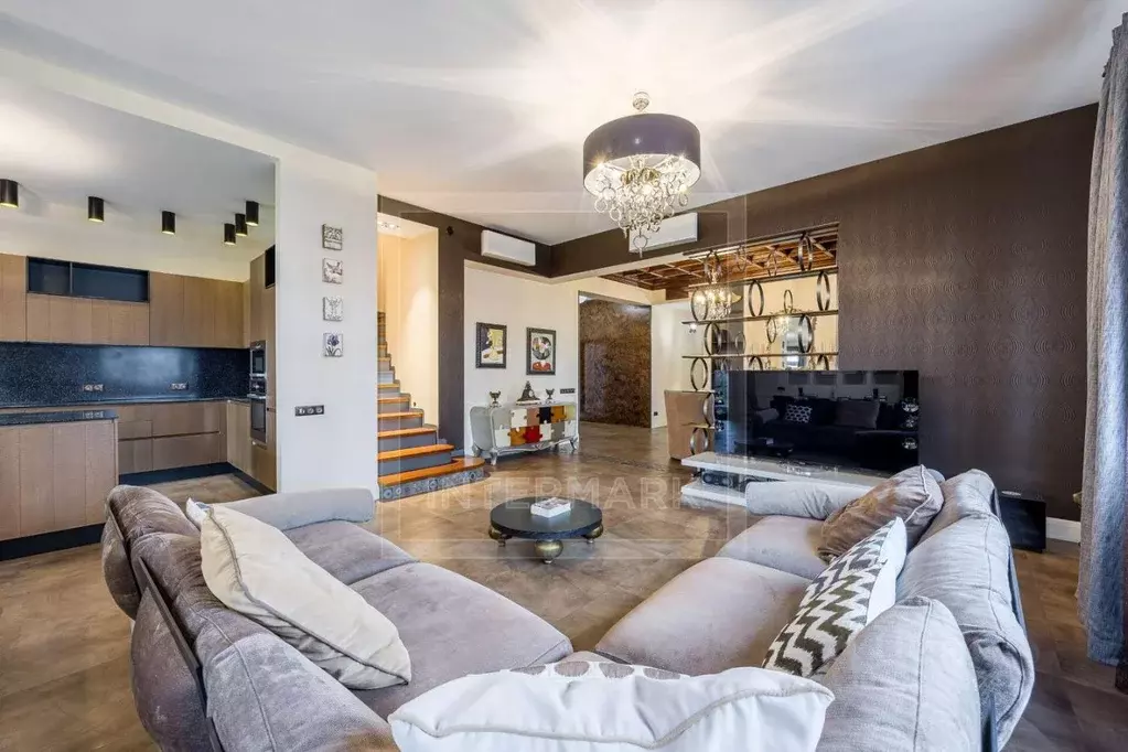 4-к кв. Москва ул. Дмитрия Ульянова, 31 (200.0 м) - Фото 2