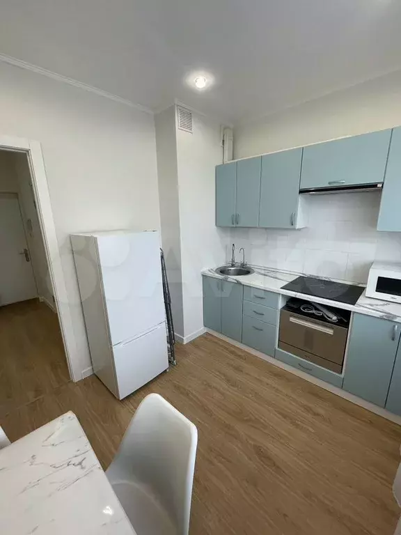1-к. квартира, 38 м, 6/9 эт. - Фото 1