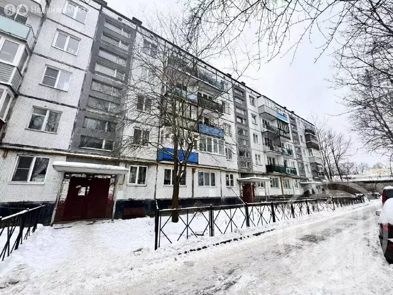 2-комнатная квартира: Гатчина, улица Гагарина, 25 (47.5 м) - Фото 1