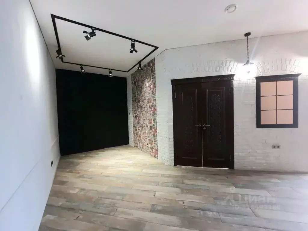 3-к кв. Курская область, Курск ул. Павлуновского, 3А (98.3 м) - Фото 2