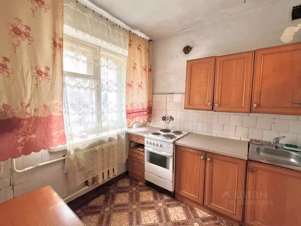 2-к кв. Приморский край, Владивосток ул. Зои Космодемьянской, 11 (40.7 ... - Фото 0
