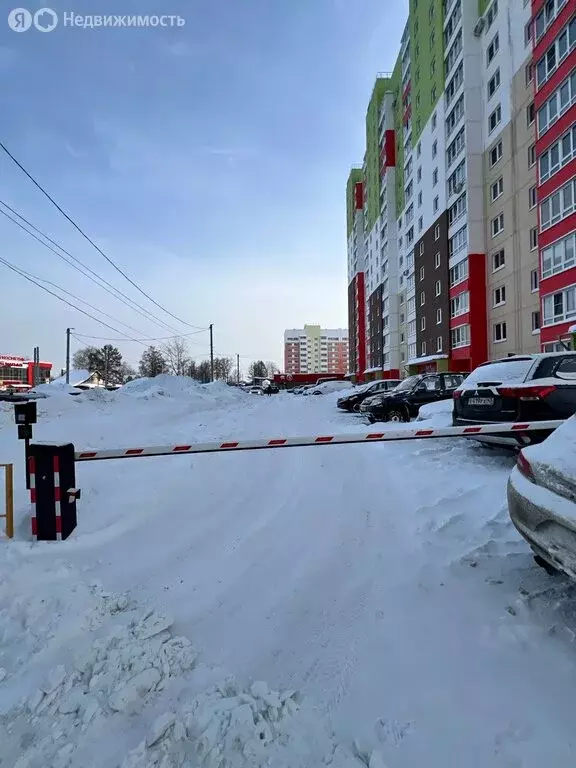 3-комнатная квартира: Киров, микрорайон Коминтерновский, Торфяная ... - Фото 2