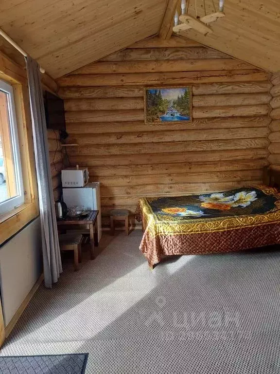 Дом в Карачаево-Черкесия, Зеленчукский район, с. Архыз ул. Ленина, ... - Фото 1