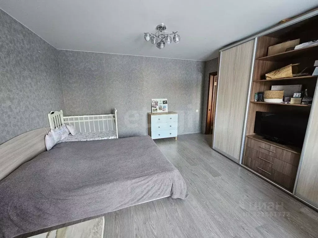 4-к кв. Кемеровская область, Кемерово просп. Ленина, 152Б (74.0 м) - Фото 2