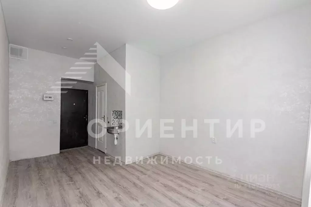 Комната Свердловская область, Екатеринбург Комсомольский жилрайон, ул. ... - Фото 1