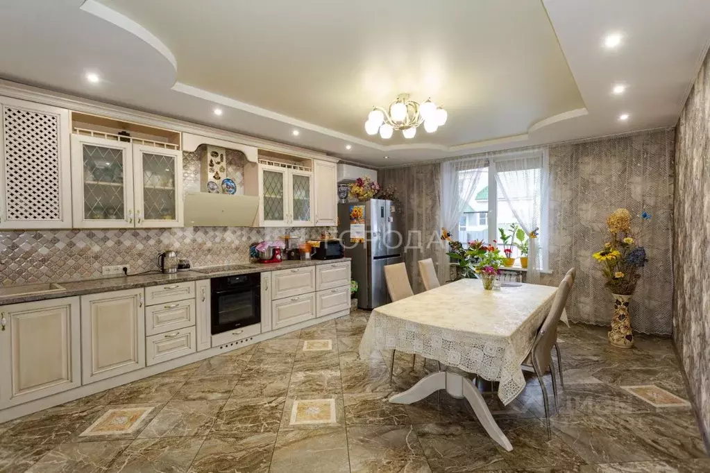 Дом в Кемеровская область, Калтан ул. Мичурина, 26 (223 м) - Фото 1