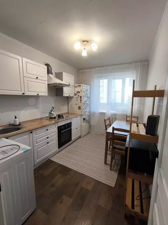 1-к. квартира, 40 м, 4/9 эт. - Фото 0