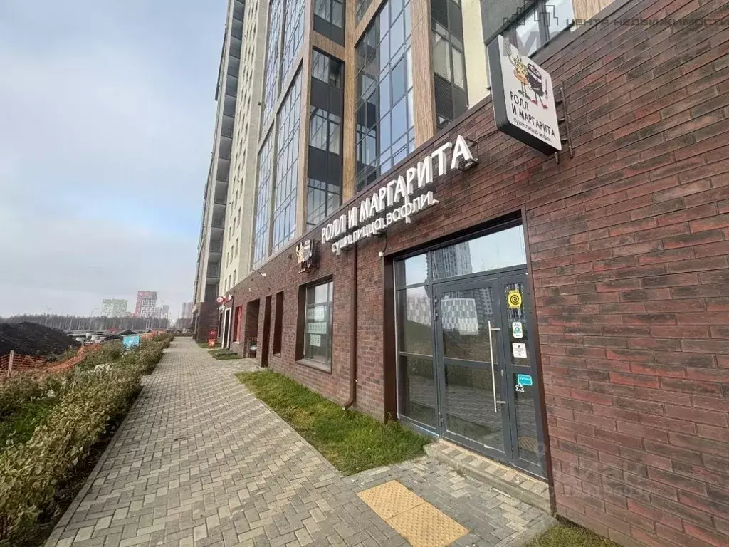 Торговая площадь в Свердловская область, Екатеринбург ул. Академика ... - Фото 1