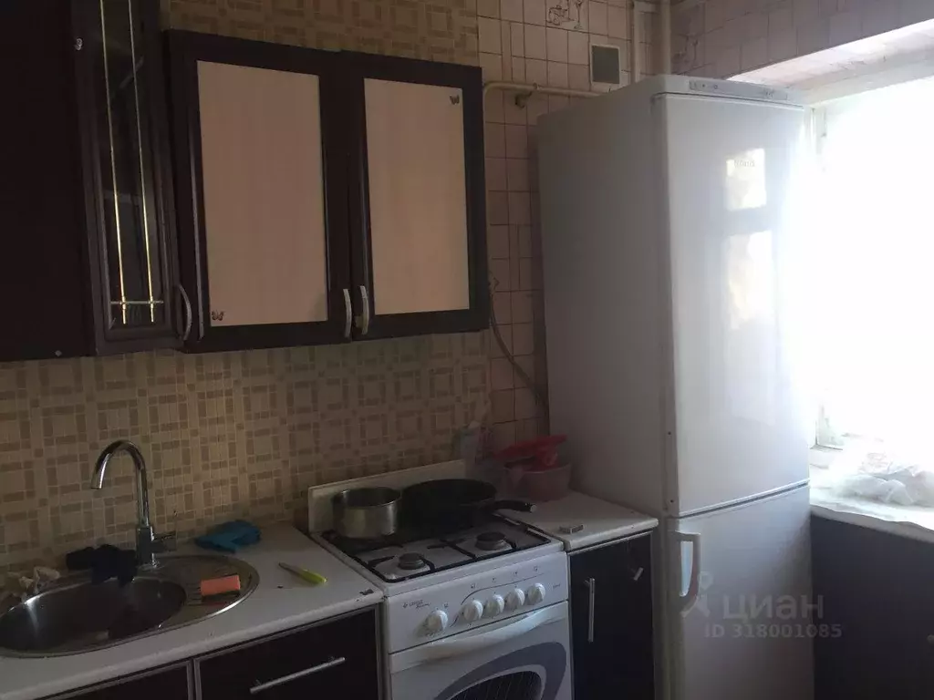 2-к кв. Башкортостан, Ишимбай Революционная ул., 10 (45.0 м) - Фото 0