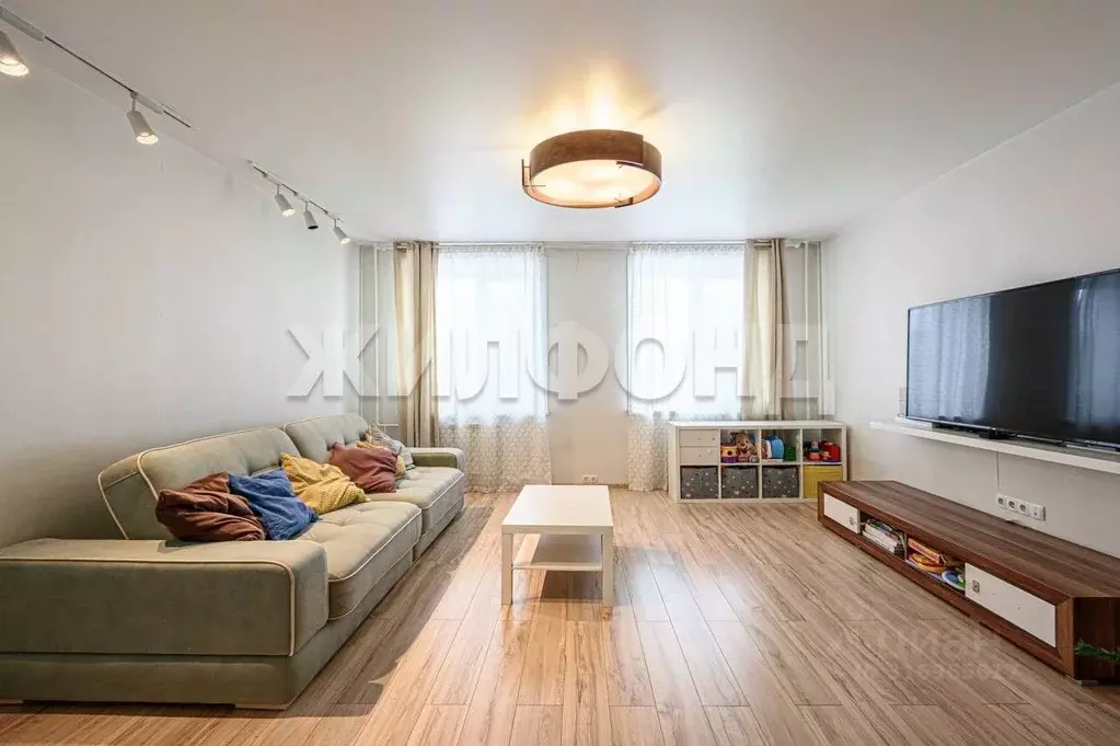 3-к кв. Новосибирская область, Кольцово рп 36 (90.0 м) - Фото 0