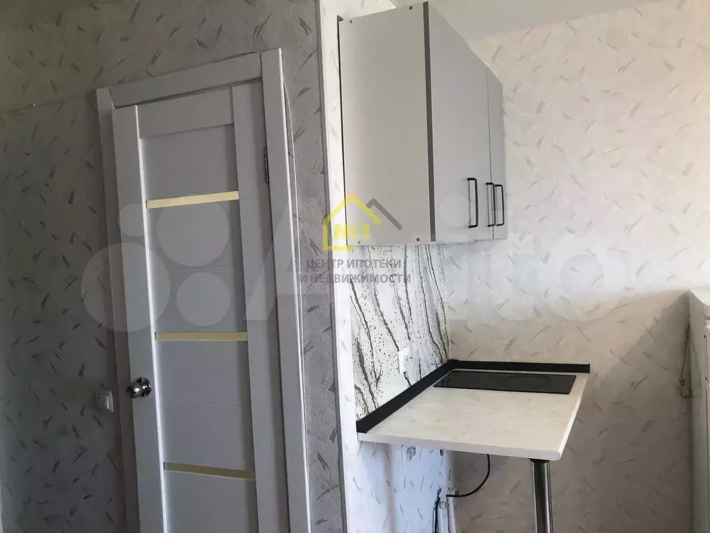 Комната 17,1 м в 4-к., 9/9 эт. - Фото 0