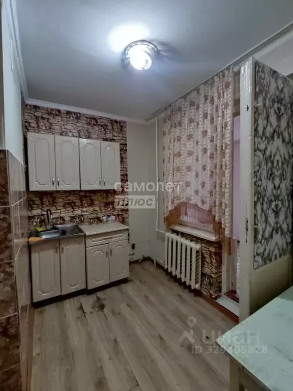 1-к кв. Кабардино-Балкария, Нальчик ул. Ю.А. Гагарина, 2А (28.0 м) - Фото 1