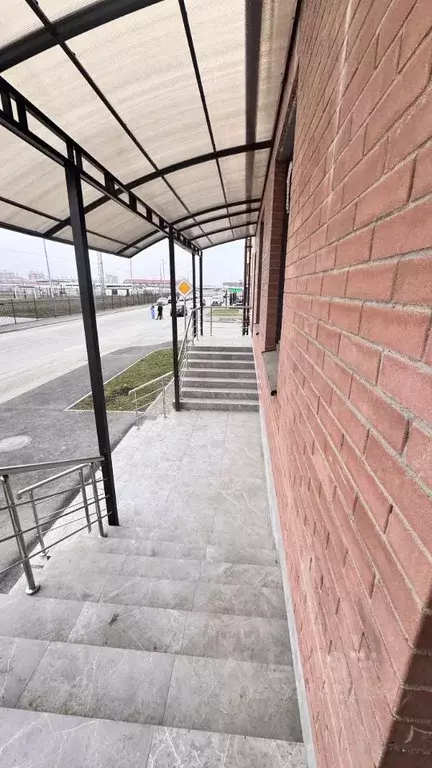 Помещение свободного назначения в Северная Осетия, Владикавказ ул. ... - Фото 1