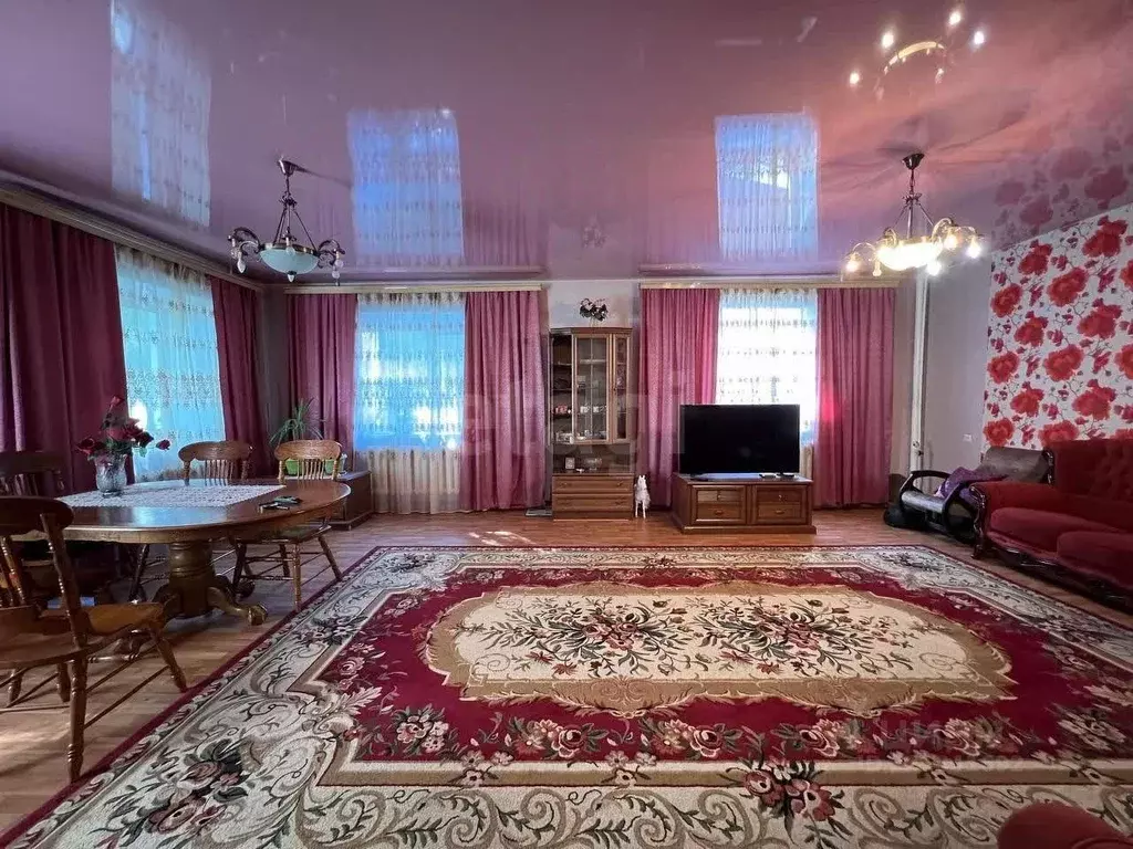 Дом в Курганская область, Курган пос. Увал, Березовая ул., 8 (217 м) - Фото 1