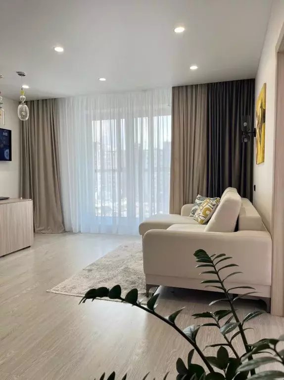 Продаётся 2-к квартира, 40.7 м - Фото 0