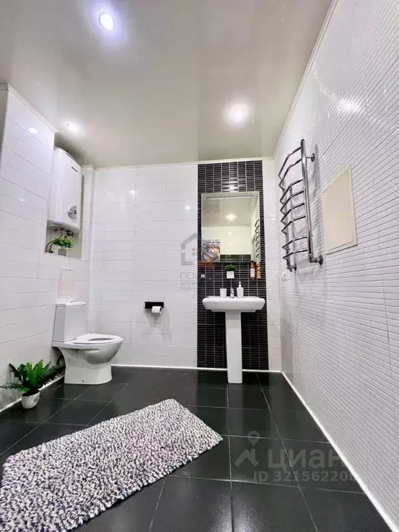 1-к кв. Татарстан, Казань ул. Адоратского, 3 (40.0 м) - Фото 0