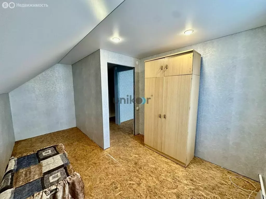 Дом в Иглино, улица Мустая Карима (120 м) - Фото 0