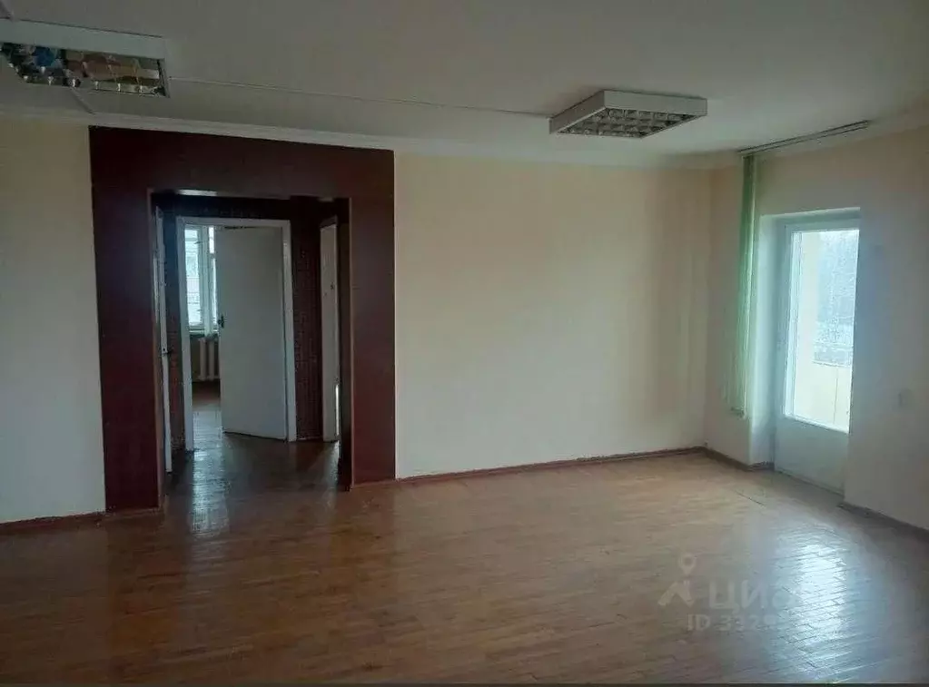 3-к кв. Кабардино-Балкария, Нальчик просп. Ленина, 27 (80.0 м) - Фото 1