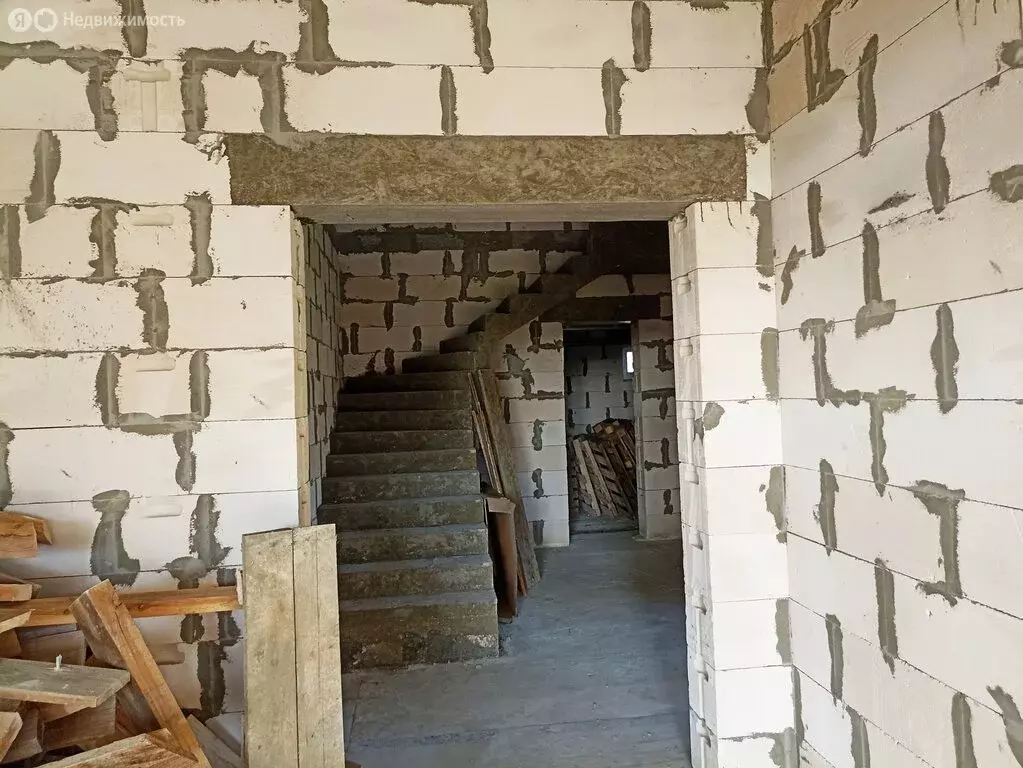 Дом в посёлок Холмогоровка, КП Лисья горка, улица Дружбы (244.1 м) - Фото 2