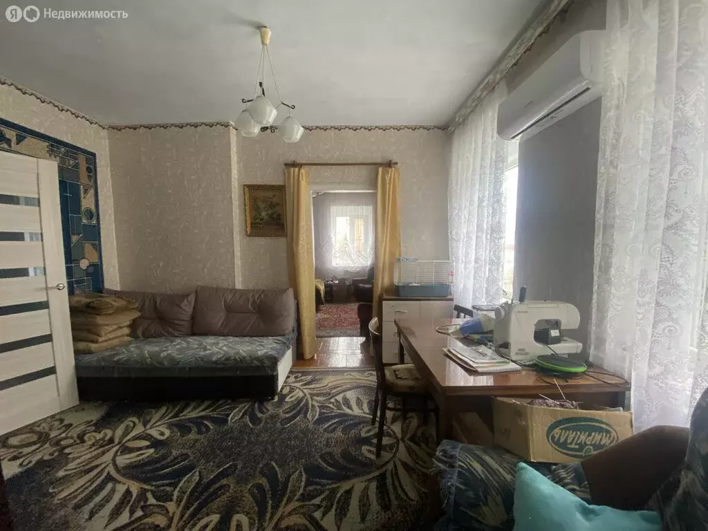 Дом в станица Старощербиновская, улица 3-го Интернационала (82 м) - Фото 0