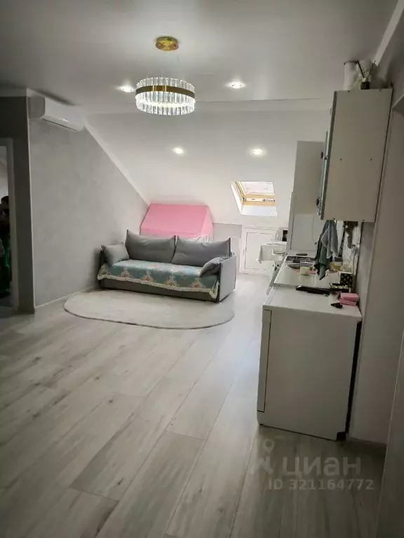 3-к кв. Северная Осетия, Владикавказ ул. Шамиля Джикаева, 7 (59.2 м) - Фото 0