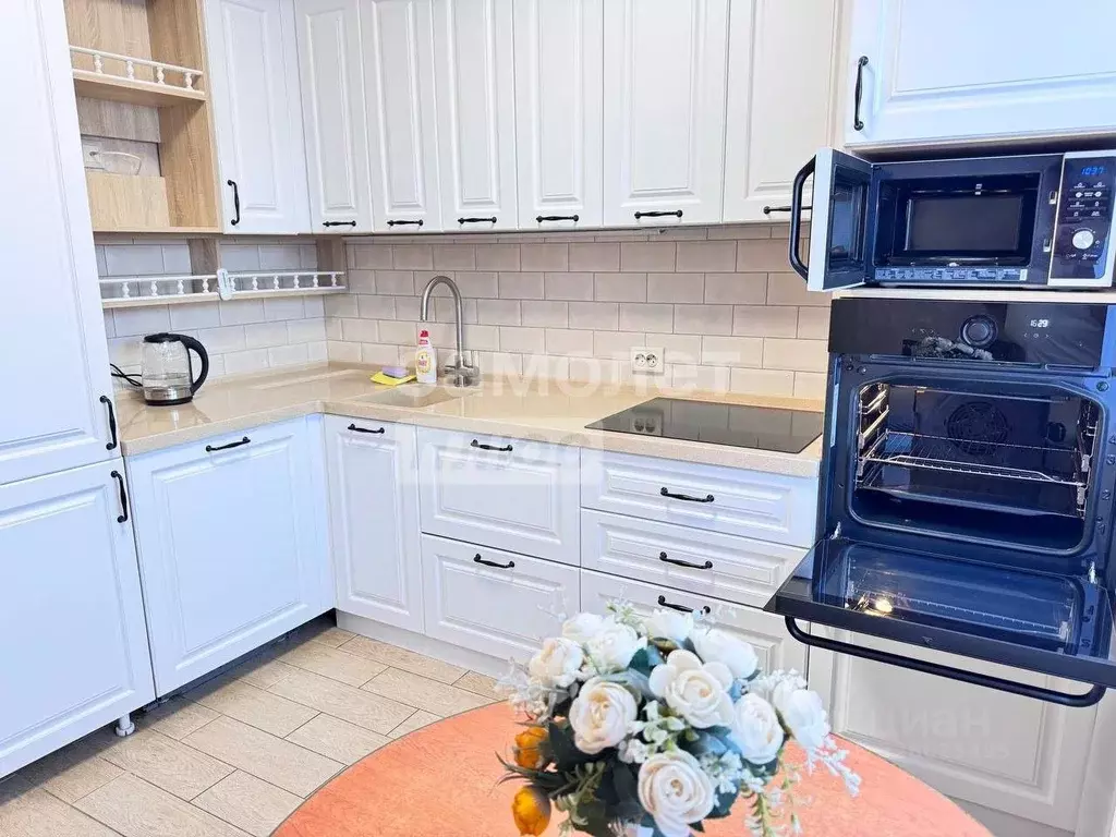 2-к кв. Челябинская область, Челябинск ул. Академика Сахарова, 10 ... - Фото 1