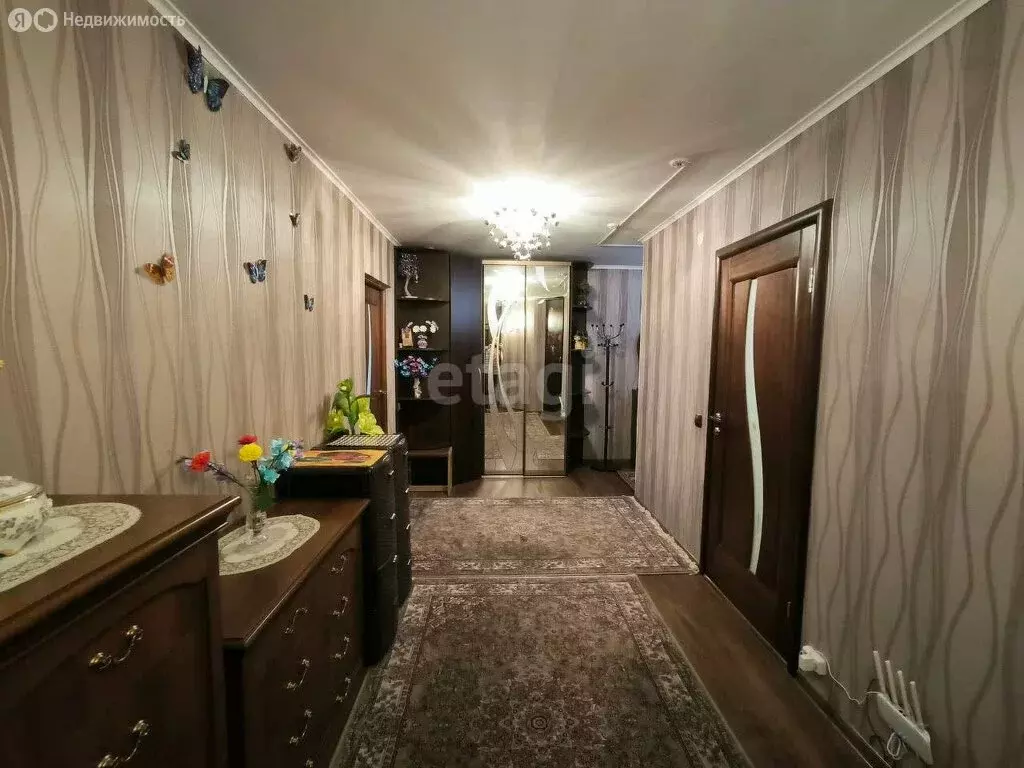 3-комнатная квартира: Калининград, Ленинградский район, микрорайон ... - Фото 1