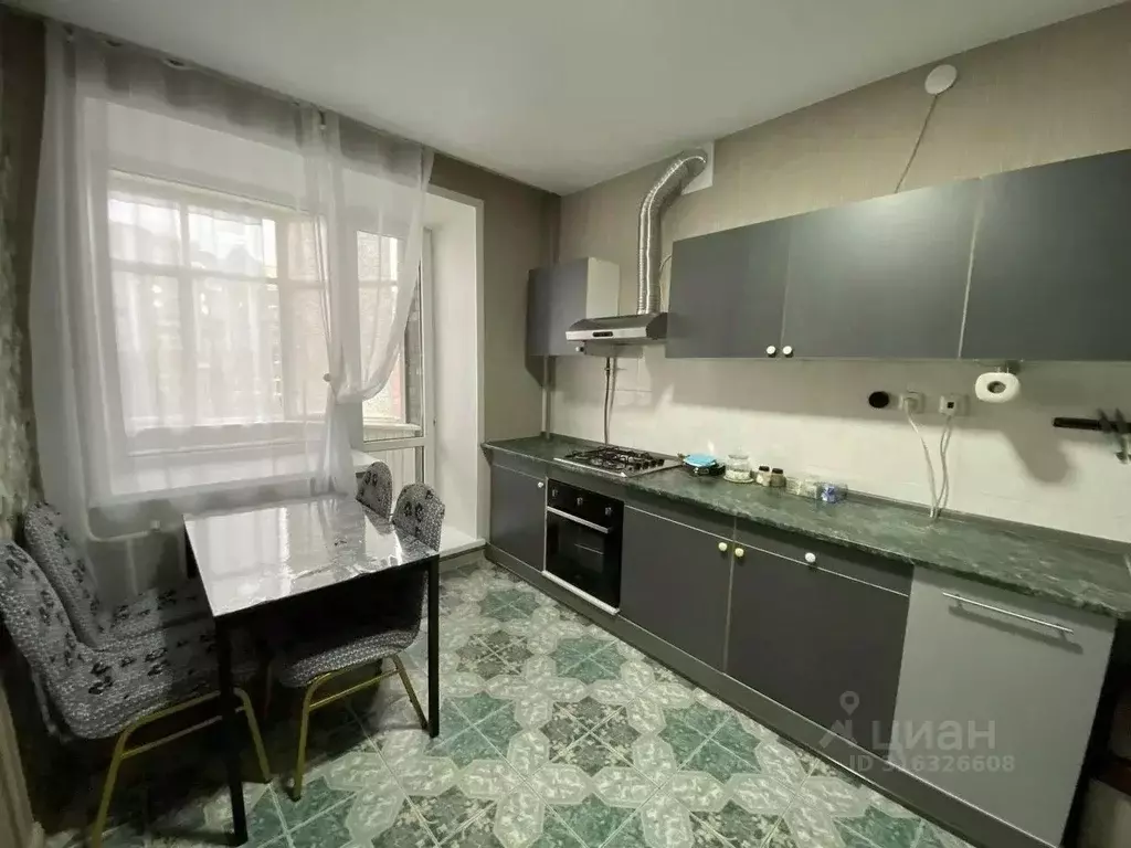 2-к кв. Татарстан, Казань Чистопольская ул., 81 (60.0 м) - Фото 0