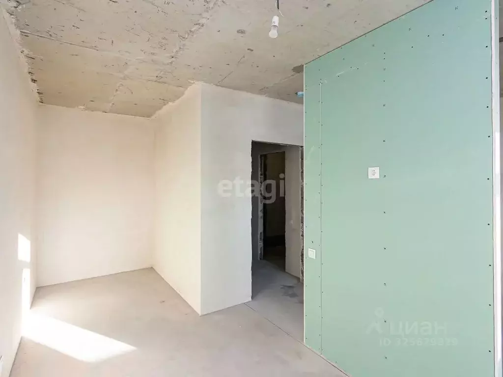 Студия Тюменская область, Тюменский муниципальный округ, д. Патрушева ... - Фото 1