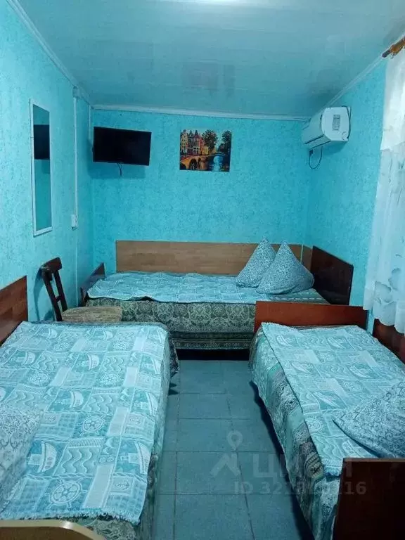 Комната Краснодарский край, Приморско-Ахтарск Октябрьская ул., 18 - Фото 0