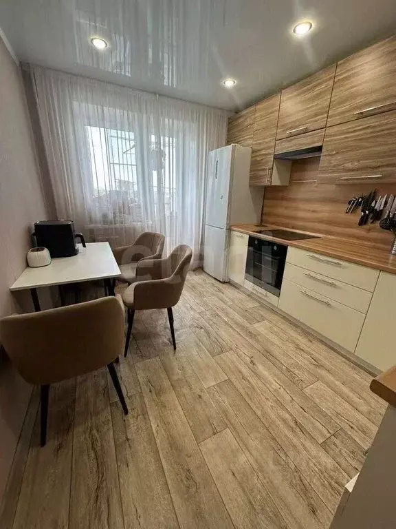 1-к кв. Башкортостан, Стерлитамак ул. Суворова, 6 (36.7 м) - Фото 1