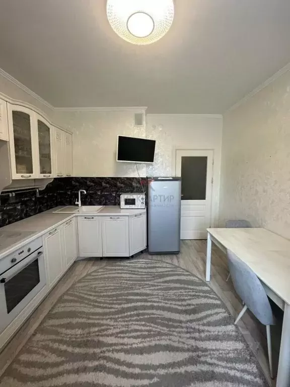 1-к кв. Хакасия, Абакан ул. Крылова, 85 (40.3 м) - Фото 2