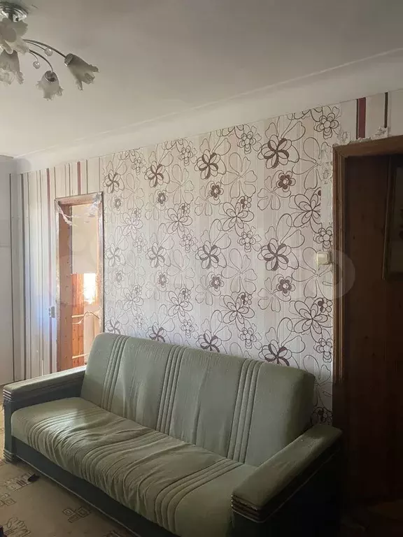 3-к. квартира, 60 м, 4/4 эт. - Фото 1