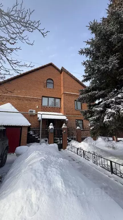 Дом в Самарская область, Ставропольский район, с. Ягодное ул. ... - Фото 1