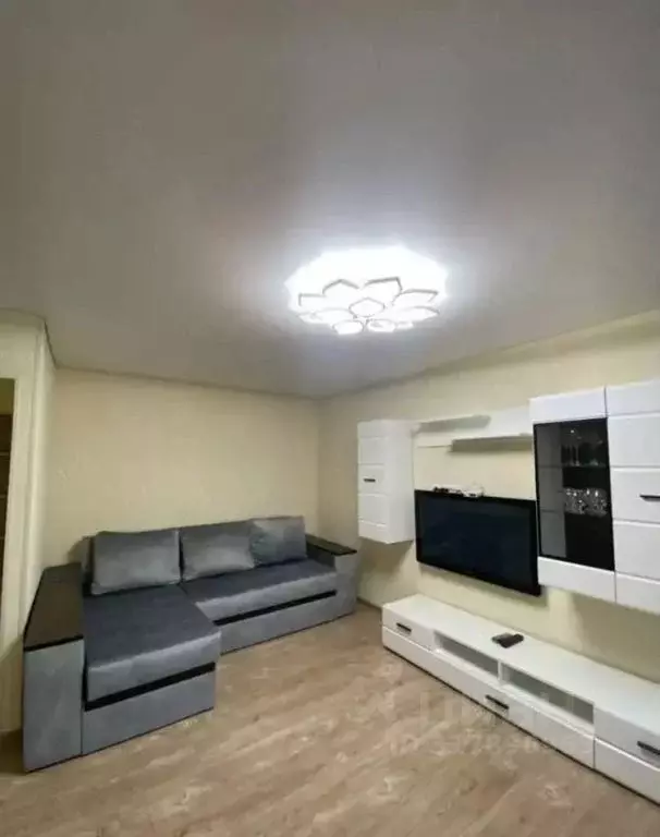 1-к кв. Тульская область, Новомосковск Московская ул., 13 (53.0 м) - Фото 0
