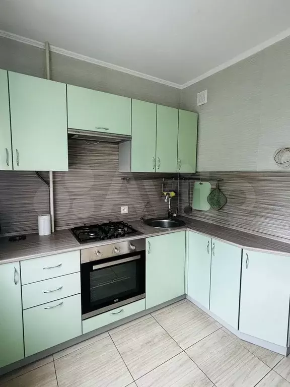 1-к. квартира, 40 м, 7/9 эт. - Фото 0