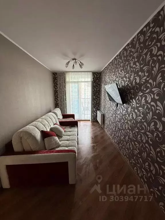 2-к кв. Карелия, Петрозаводск ул. Энтузиастов, 15 (40.0 м) - Фото 0