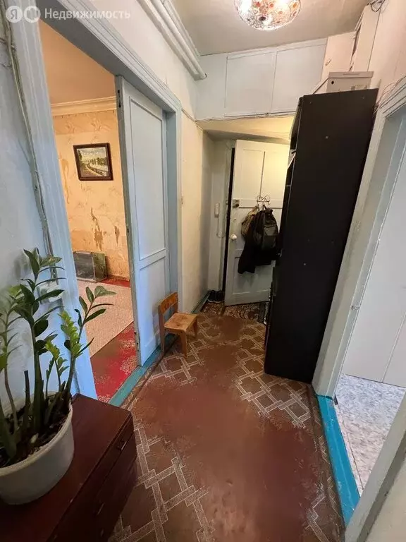 3-комнатная квартира: Казань, улица Искра, 1/4 (65.3 м) - Фото 1